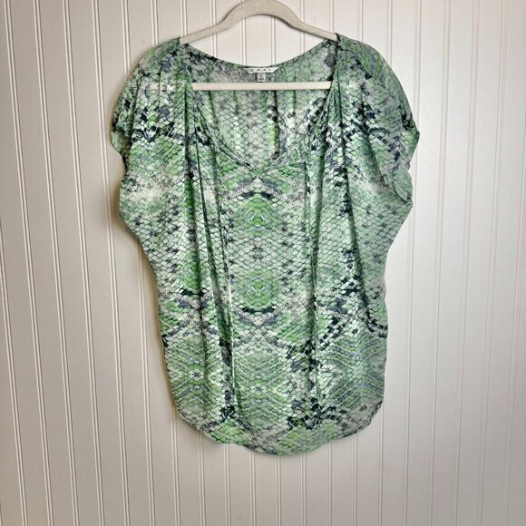Cabi Darby Green Snakeskin Print Semi Sheer Top B3 - Picture 2 of 5